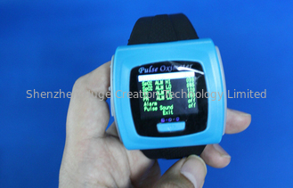 China Bluetooth Wireless Wrist Pulse Oximeter With Rechargeable Battery supplier