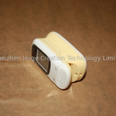 China Portable Fingertip Pulse Oximeter Sensor For Infant Two AAA Batteries Drive supplier