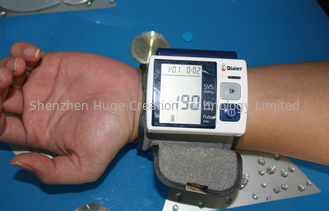 China Hospital Portable Digital Blood Pressure Monitor For Wrist supplier