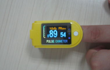 Omron Neonatal Fingertip Pulse Oximeter Device With USB supplier