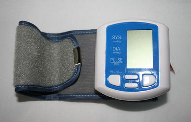 Wrist Digital Blood Pressure Apparatus , Ambulatory bp Monitoring supplier