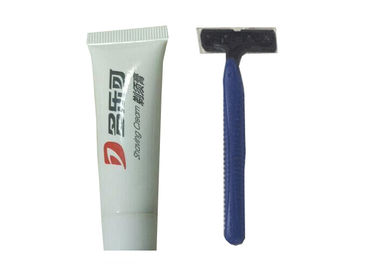 Hotel Or Travel Carry sharp Twin Blades  Disposable Shaving Razor with shaving cream supplier